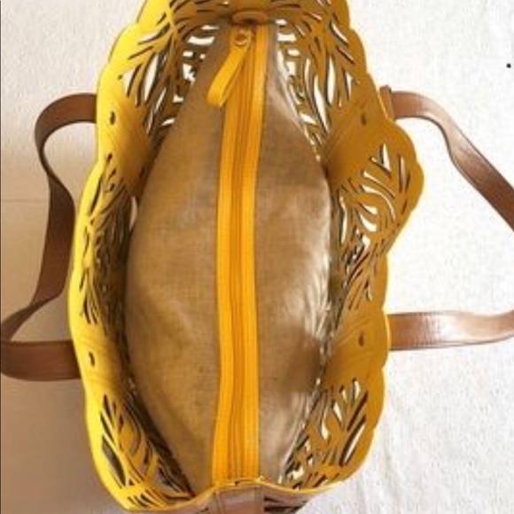 Antonio Melani Handbag Nina Tote - Picture 7 of 8